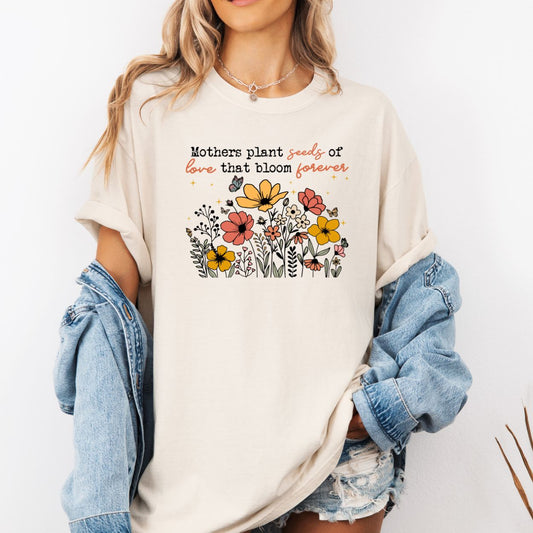 LOVE THAT BLOOMS TEE