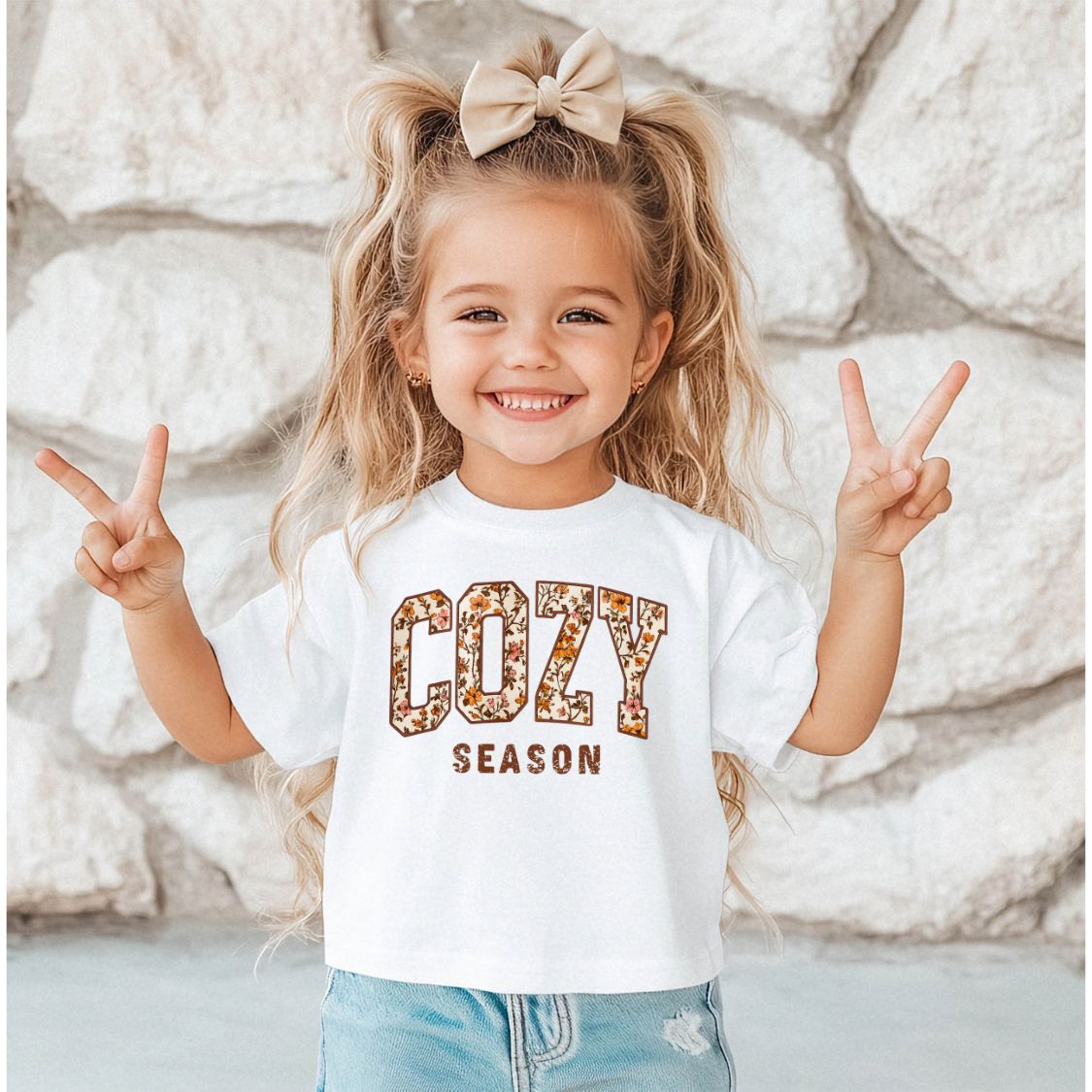 COZY SEASON MINI TEE